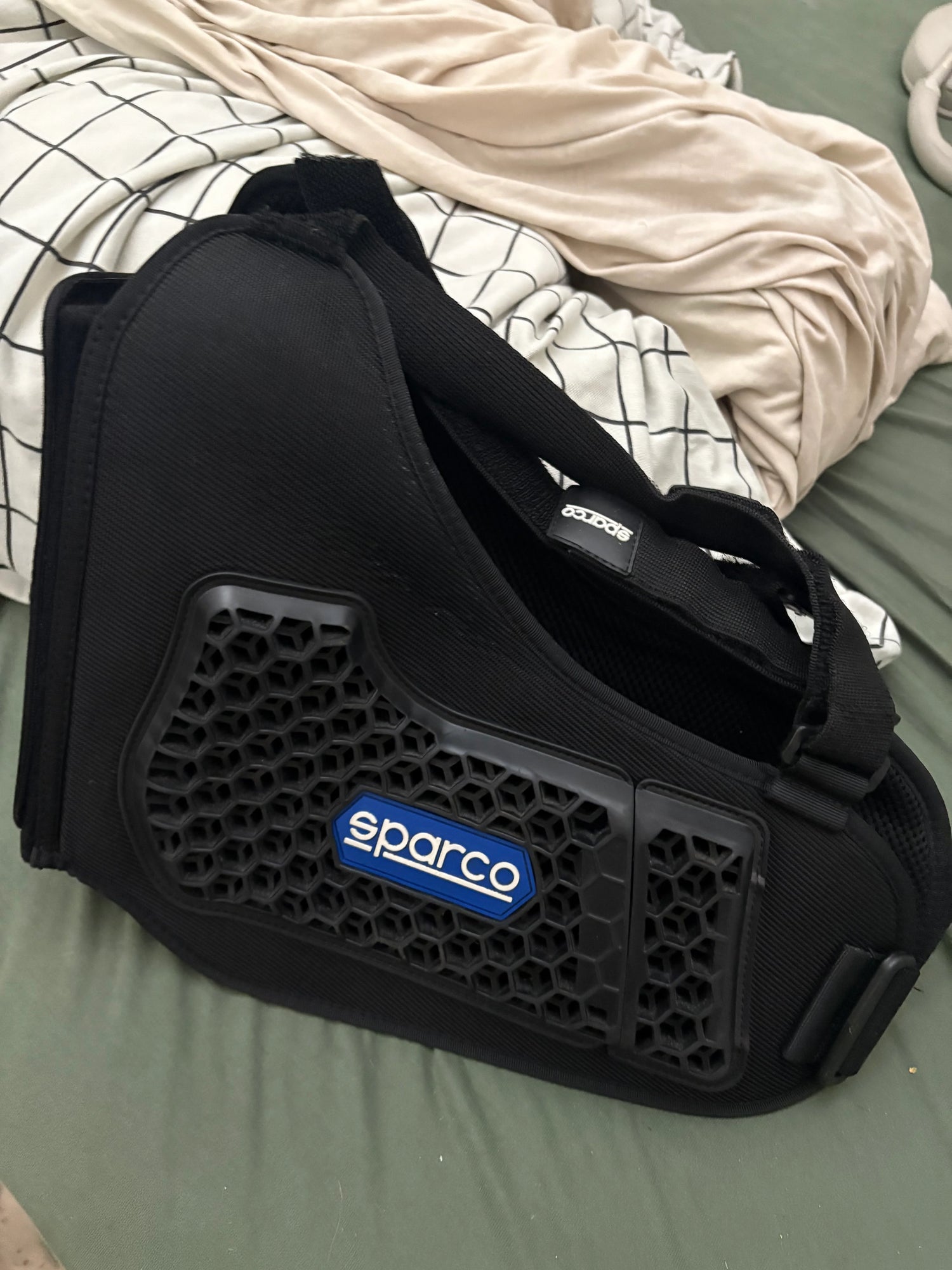 מגן צלעות - יד שנייה סקנד לאפ