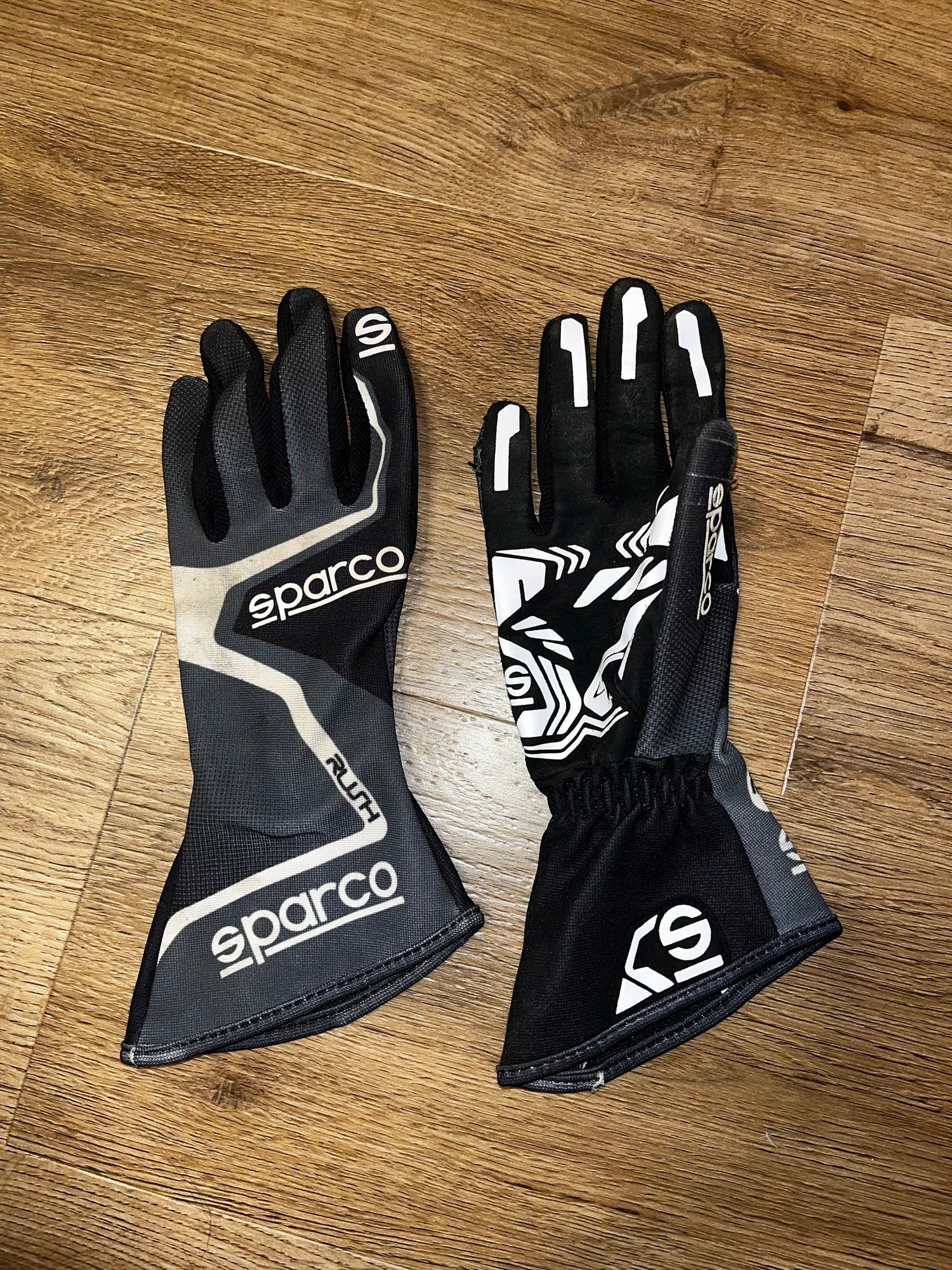 כפפות ספארקו  - יד שנייה סקנד לאפ - SPARCO IL - MELAMED MOTOR SPORT